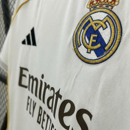 Real Madrid Jersey 25/26 Home (Shorts Free!)